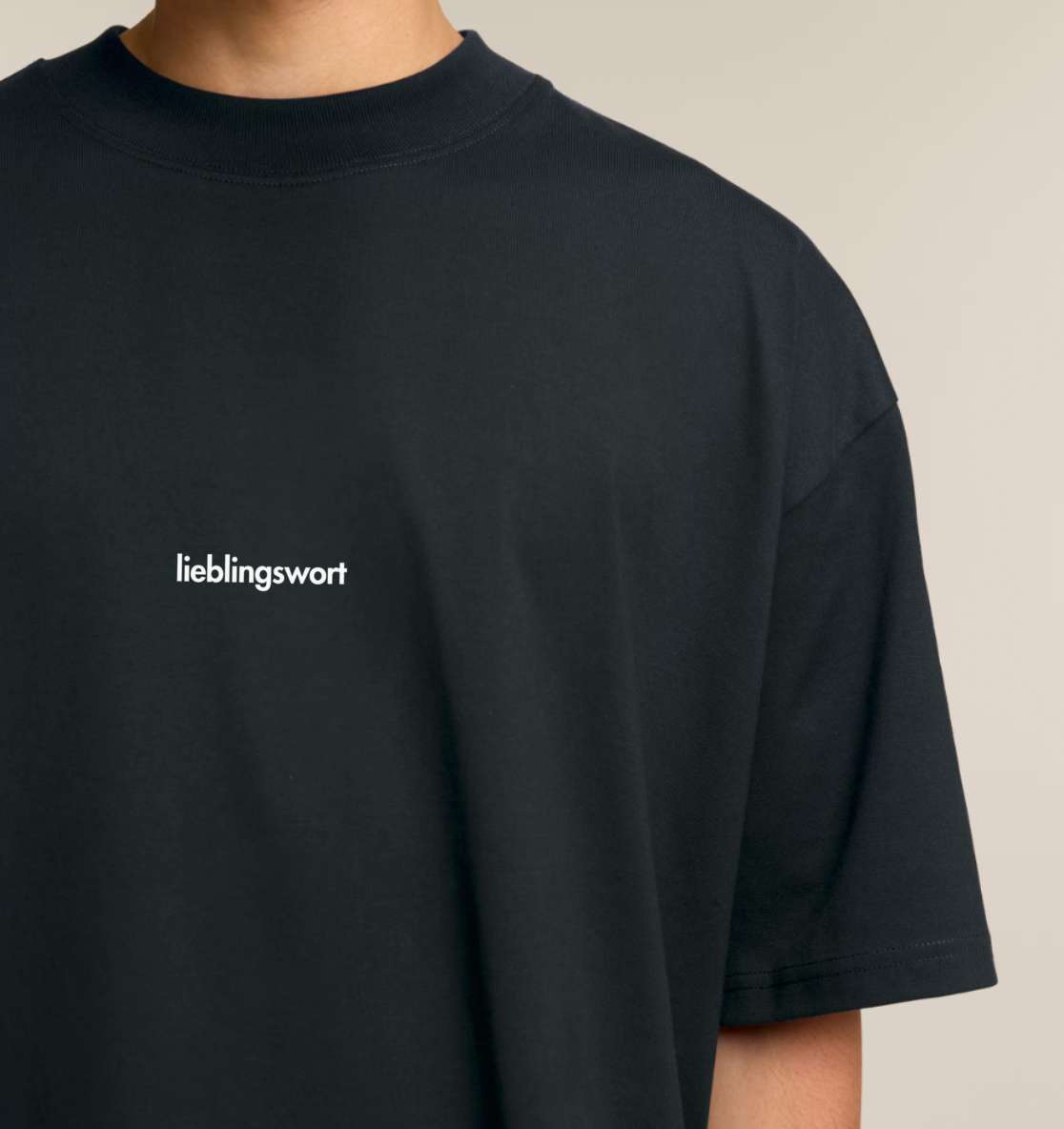 Personalisiertes Premium Oversized T-Shirt aus Bio-Baumwolle (Unisex) | Text
