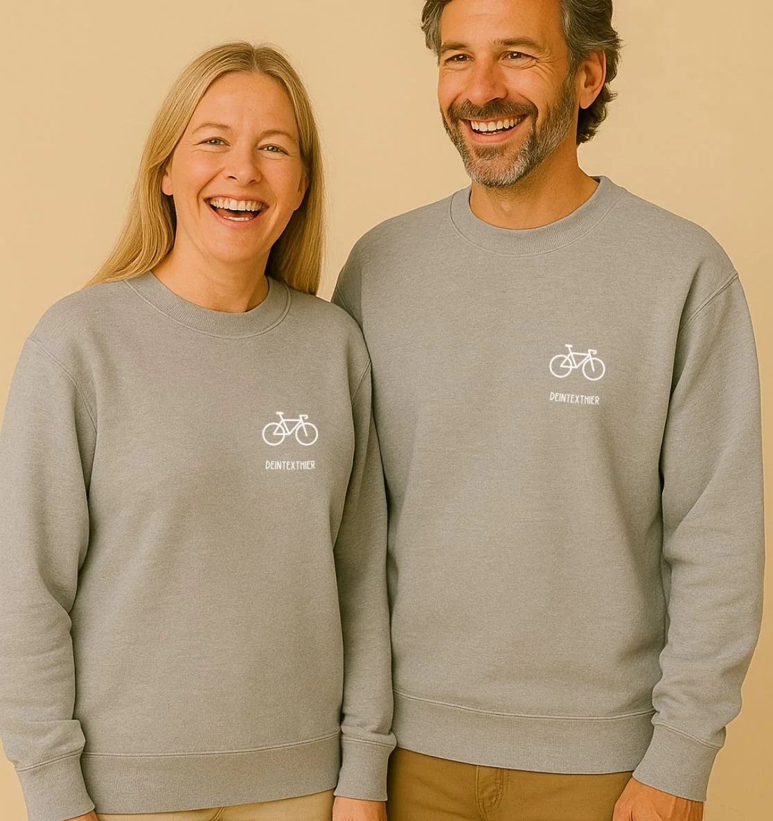 Personalisiertes Premium Sweatshirt aus Bio-Baumwolle (Unisex) | 1 Motiv