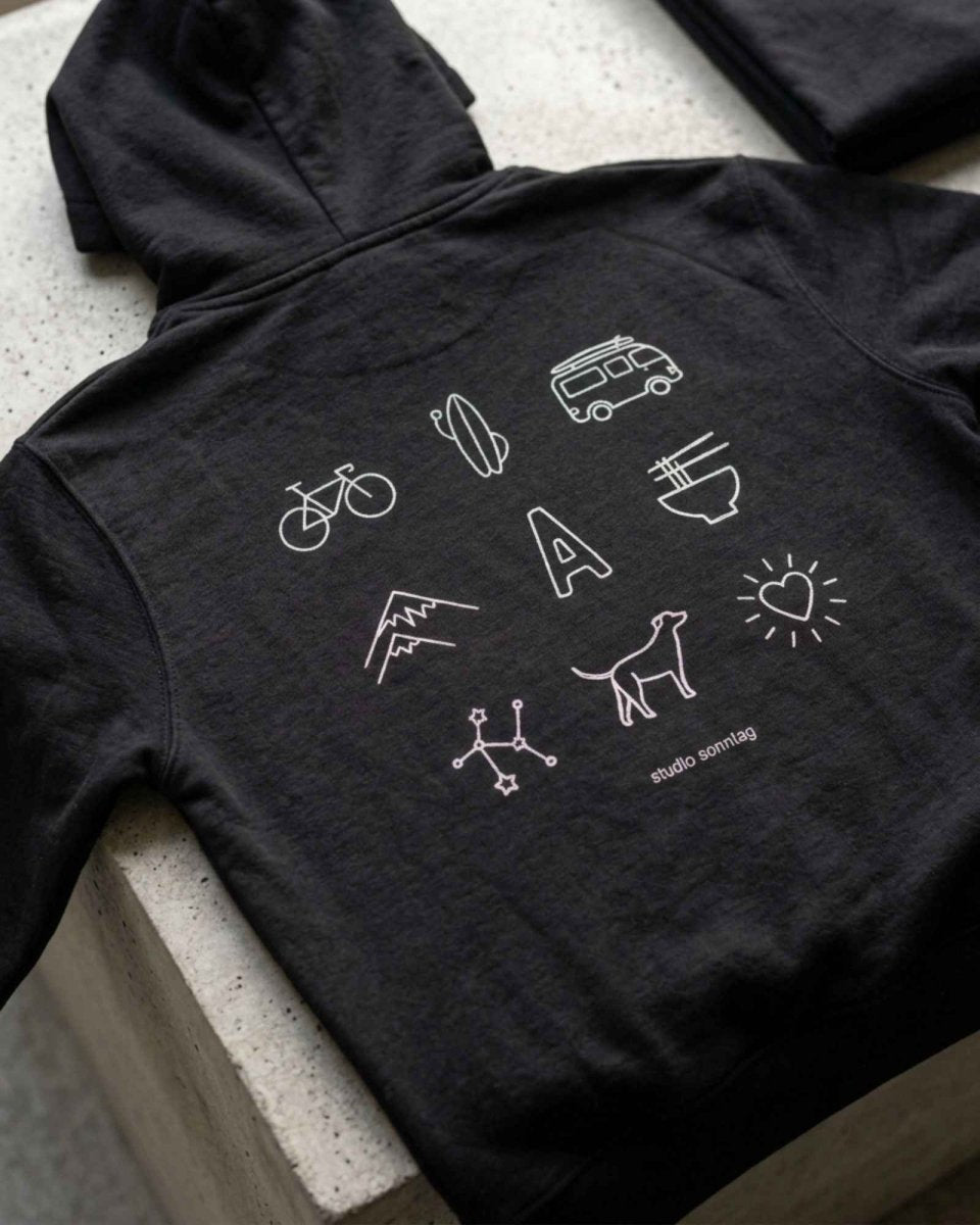 Sweat à capuche haut de gamme personnalisé en coton bio – Studio Sonntag