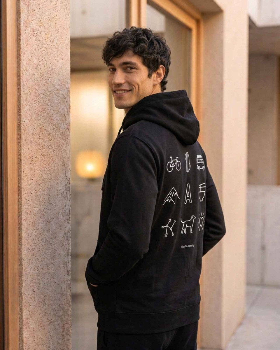 Sweat à capuche haut de gamme personnalisé en coton bio – Studio Sonntag